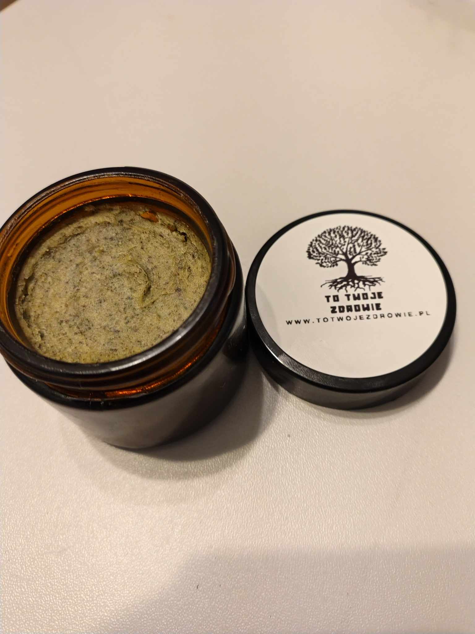 pasta do zębów,domowa pasta do zebow, jak zrobić paste do zębów?, naturalna pasta do zebow, soda oczyszczona